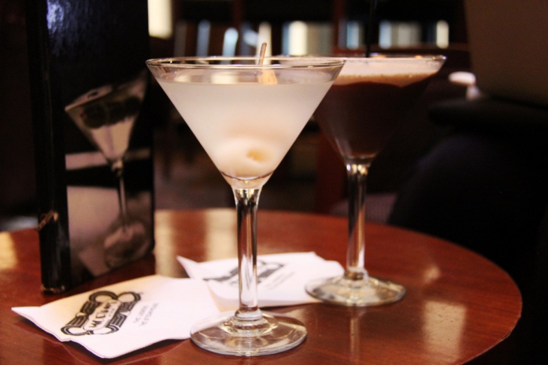 brasserie-ST MARTIN DU VAR-min_martini_bar_lychee_chocolate_alcohol_liquor_happy_hour_happy-910161